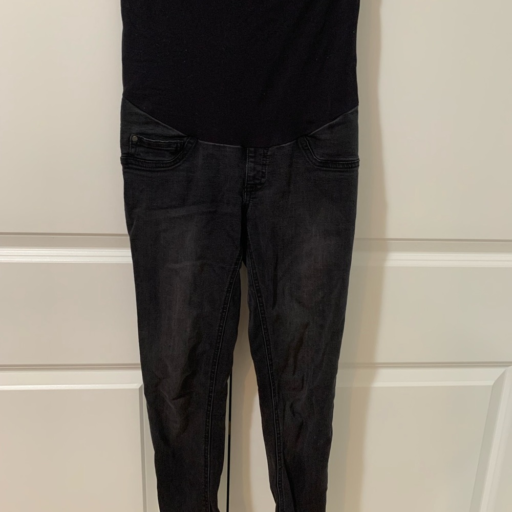 Black/Gray Ankle Maternity Jeans